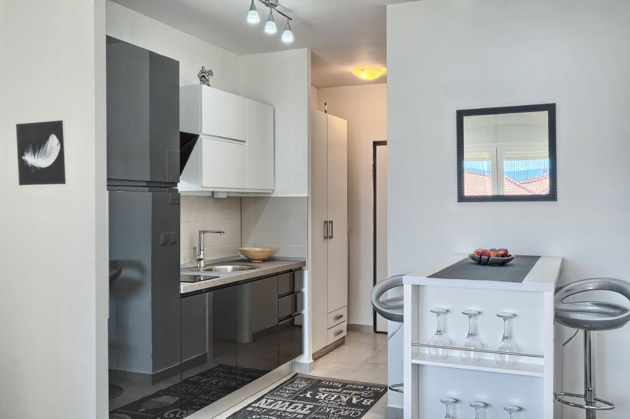 Modern Apartments With Sea View 150 Meters To Beach Kaštela Exterior foto