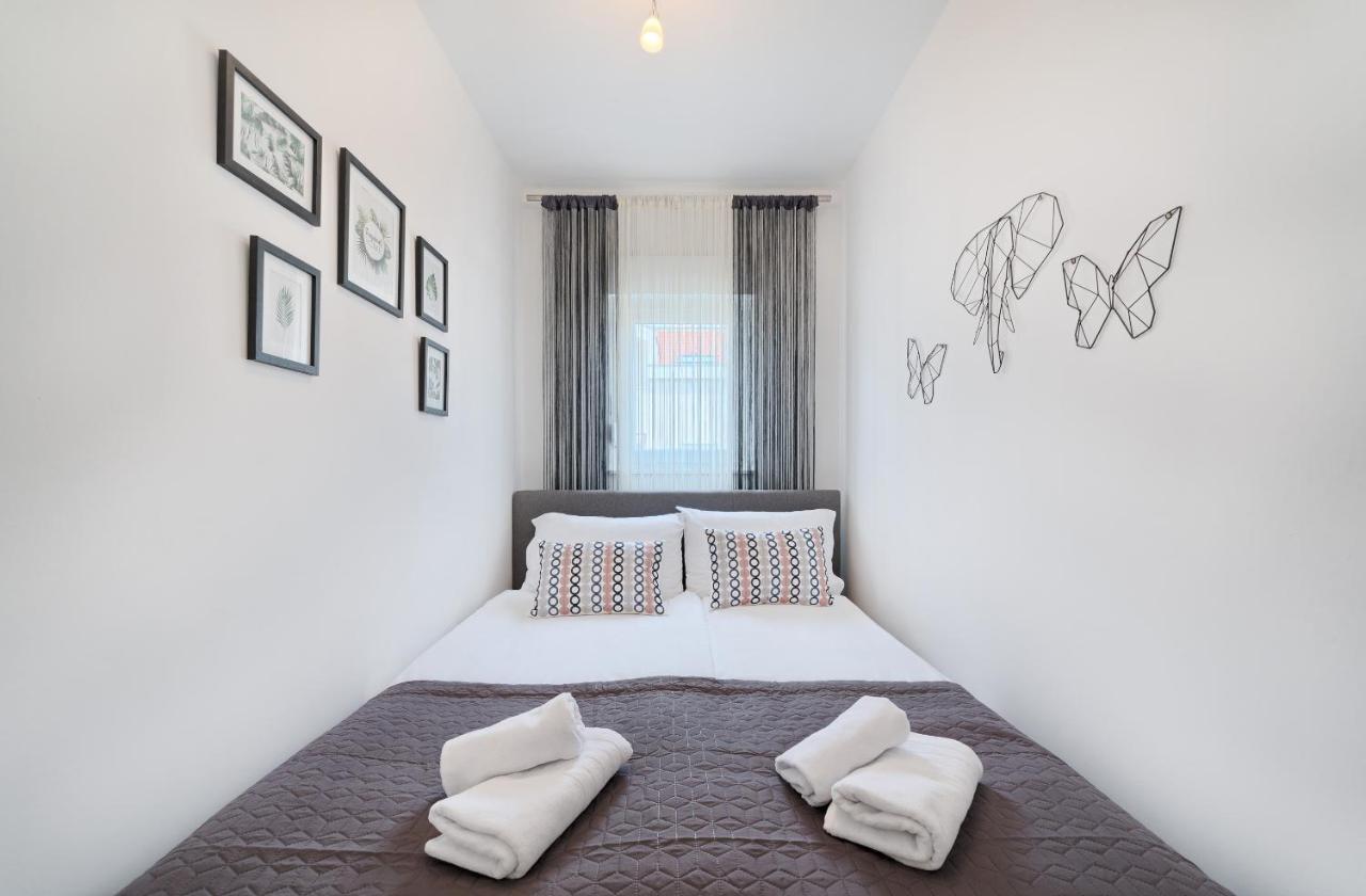 Modern Apartments With Sea View 150 Meters To Beach Kaštela Exterior foto